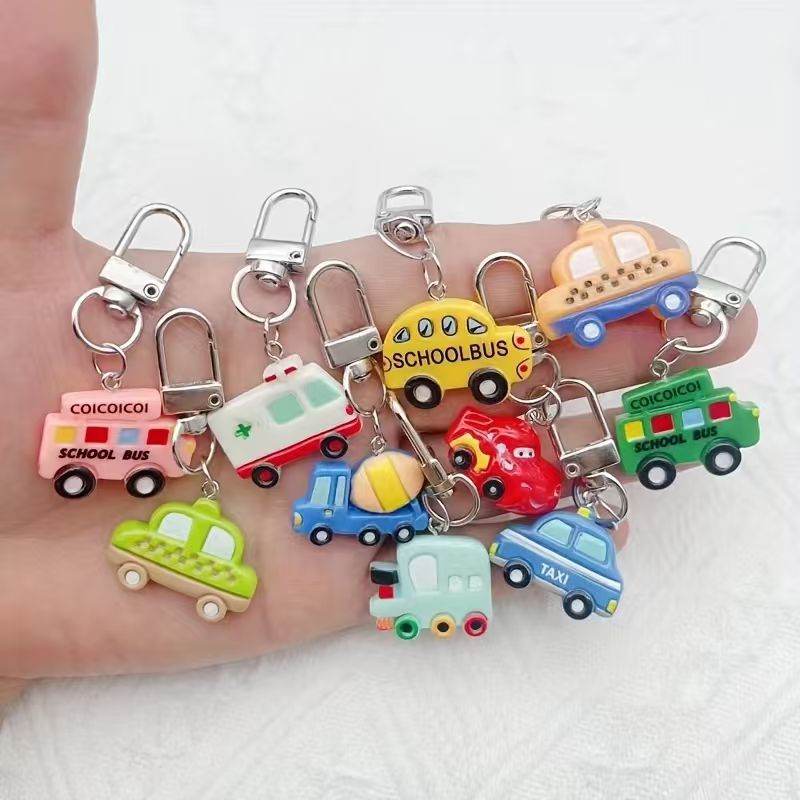 Car Accessories - Llavero de resina con diseño de